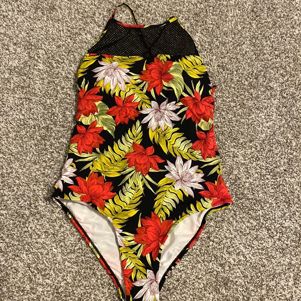 Sunn Lab Swim Women’s Tropical Bathing Suit
